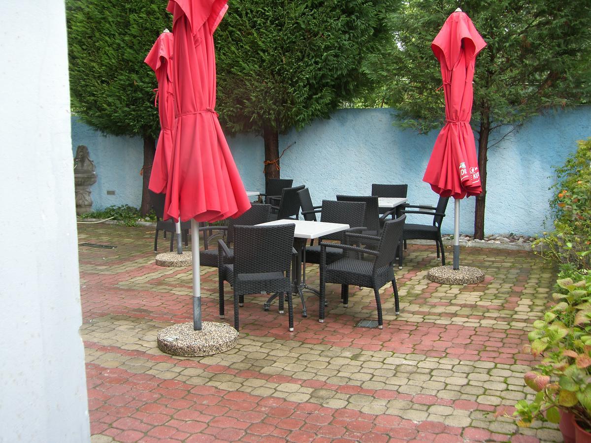 Shkodra Hotel Luaran gambar