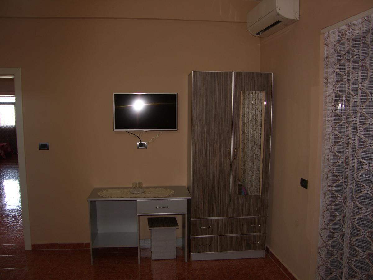 Shkodra Hotel Luaran gambar