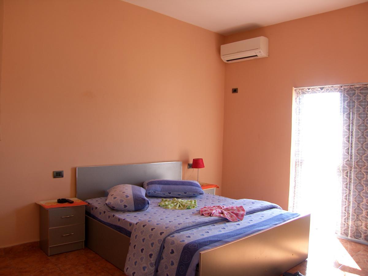 Shkodra Hotel Luaran gambar