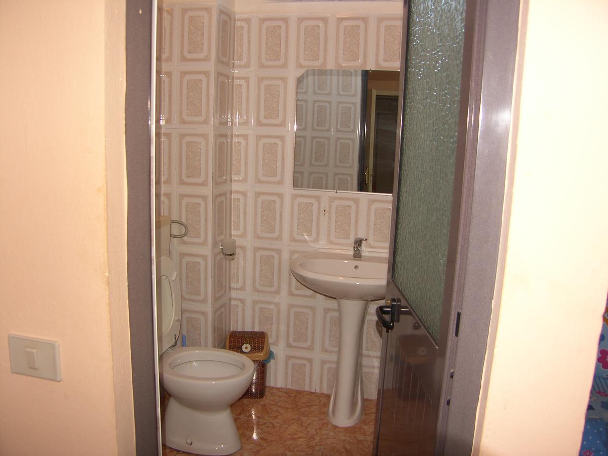 Shkodra Hotel Luaran gambar