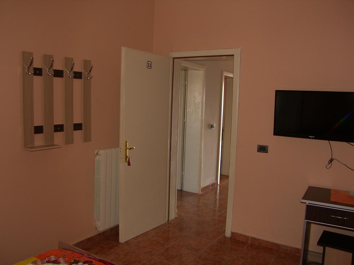 Shkodra Hotel Luaran gambar